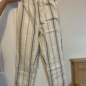 Brandy Melville Cream and Blue Chino Pants